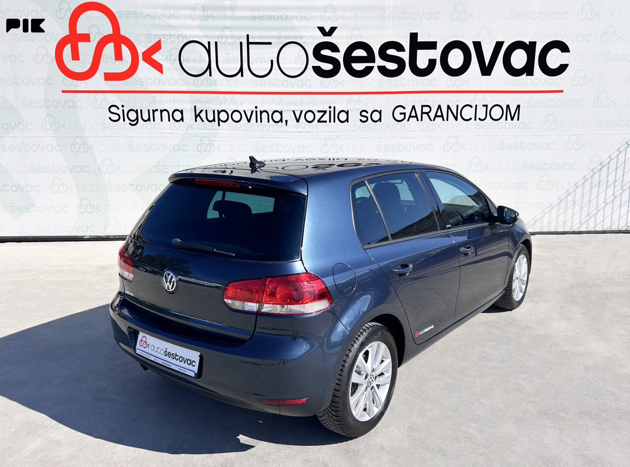 VOLKSWAGEN GOLF 1.6 TDI STYLE