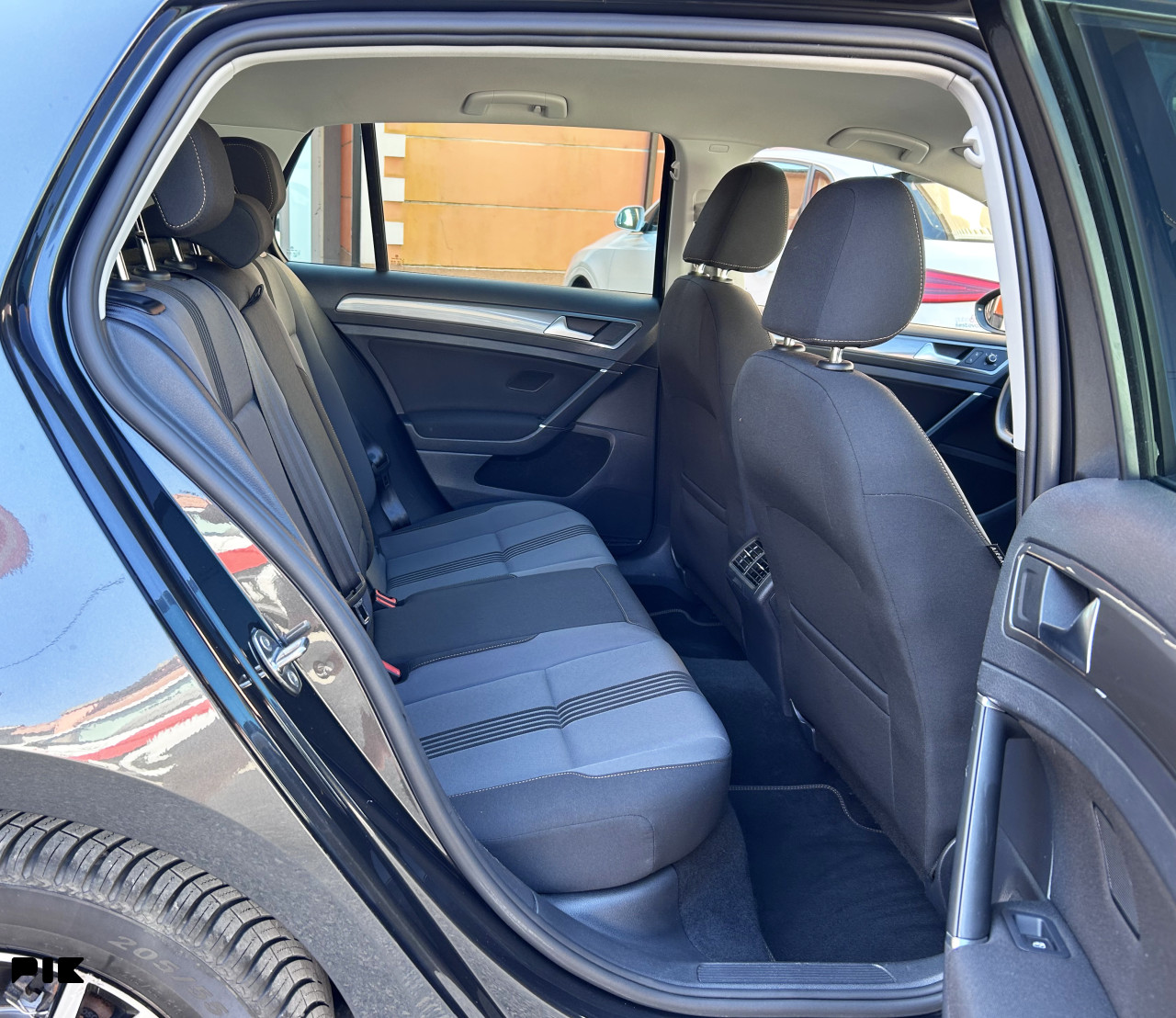 VOLKSWAGEN GOLF 7 1.6 TDI ALLSTAR