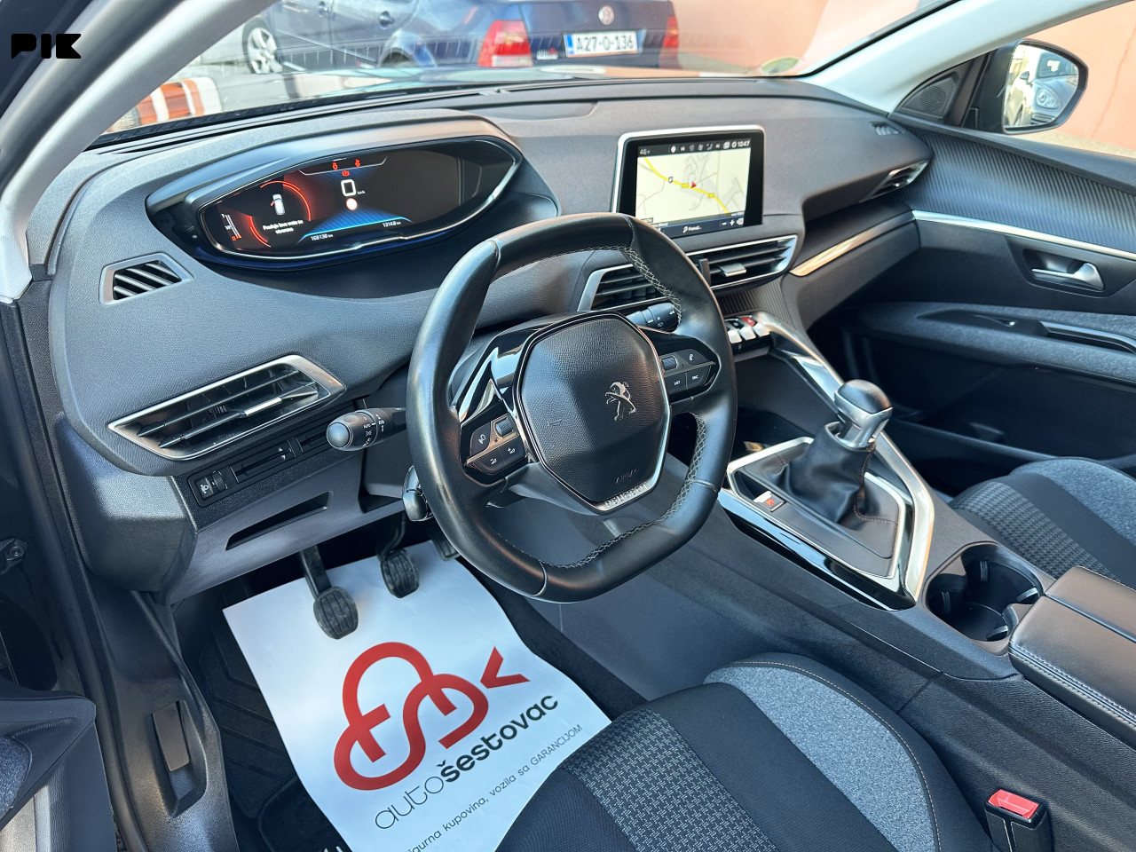 PEUGEOT 3008 1.5 HDI 2018