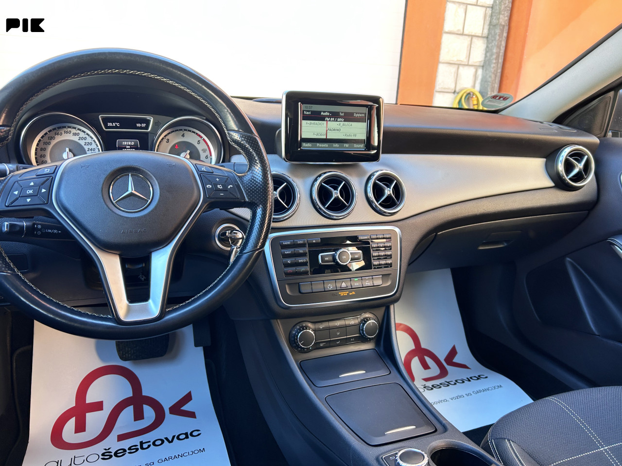 MERCEDES BENZ GLA 200 CDI AUTOMATIK REG. DO 09.2027