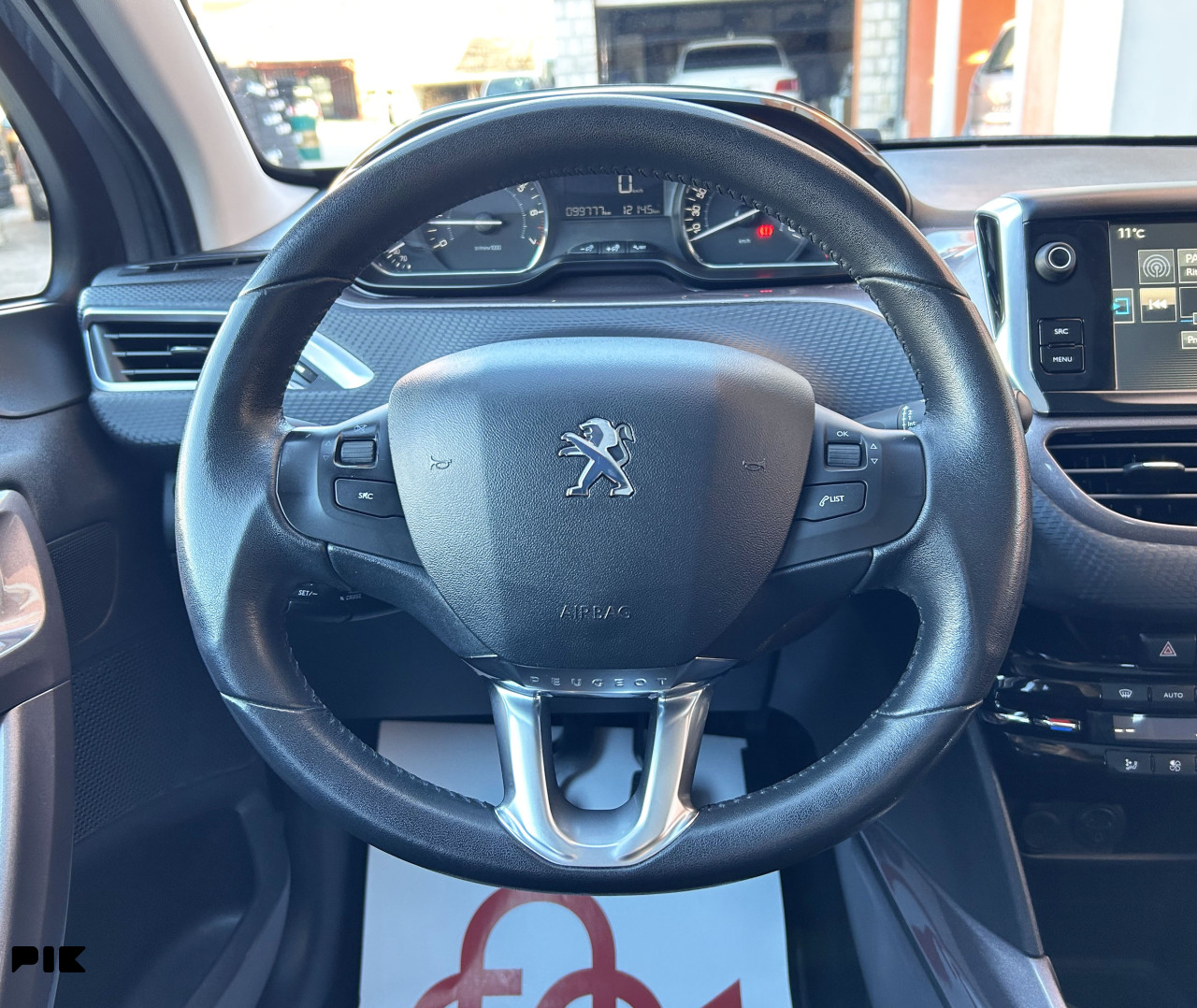 PEUGEOT 2008 1.2 e-THP STYLE