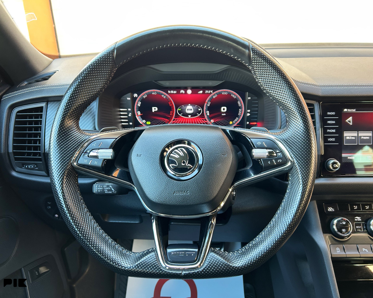ŠKODA KODIAQ 2.0 TDI SPORTLINE DSG/VIRTUAL/KAMERA REG. DO 07.2027