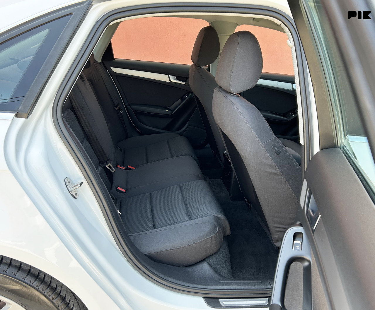 AUDI A4 2.0 TDI FACELIFT 8.5 LED AUTOMATIK