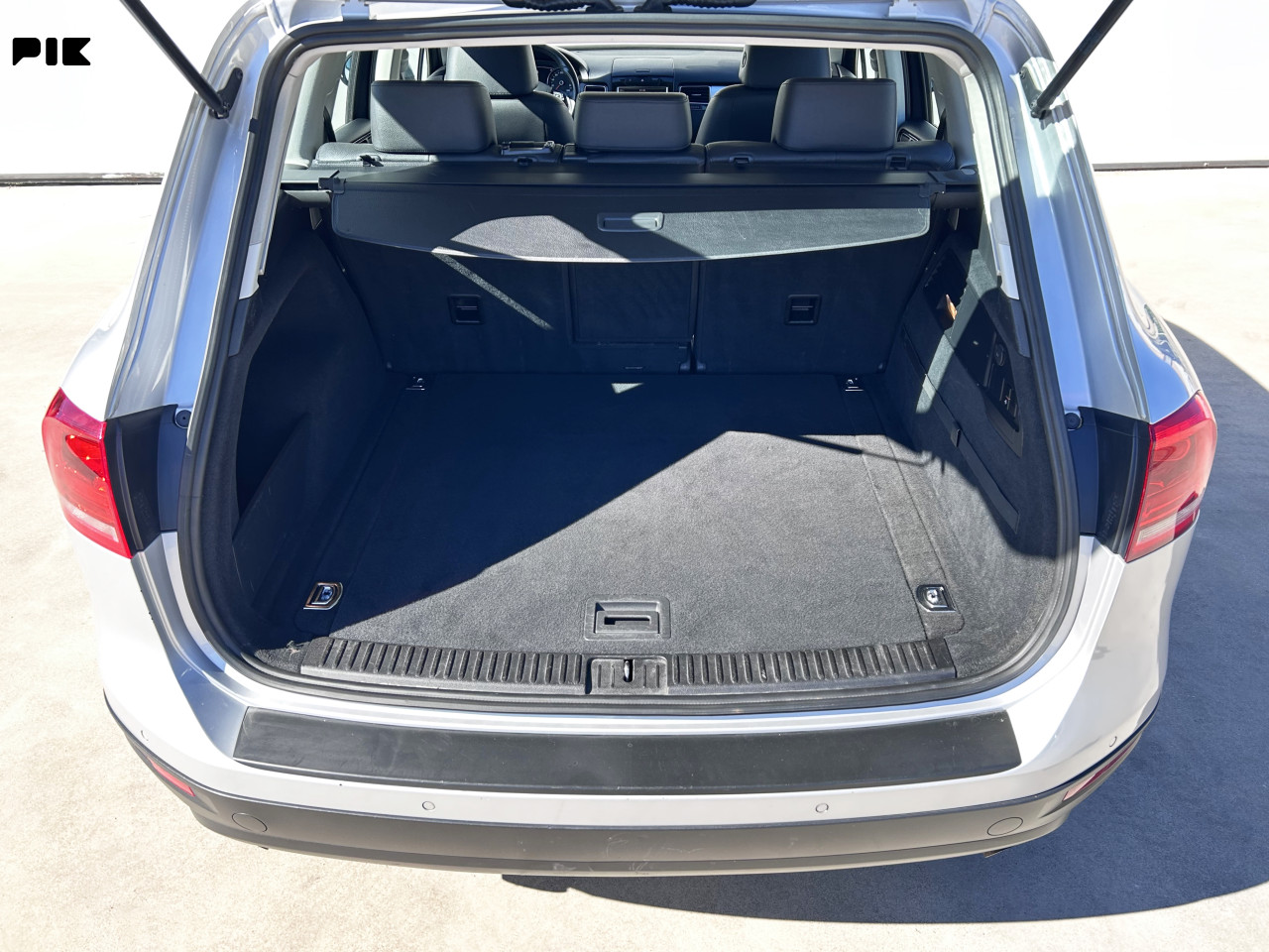 VOLKSWAGEN TOUAREG 3.0 TDI DSG AUTOMATIK