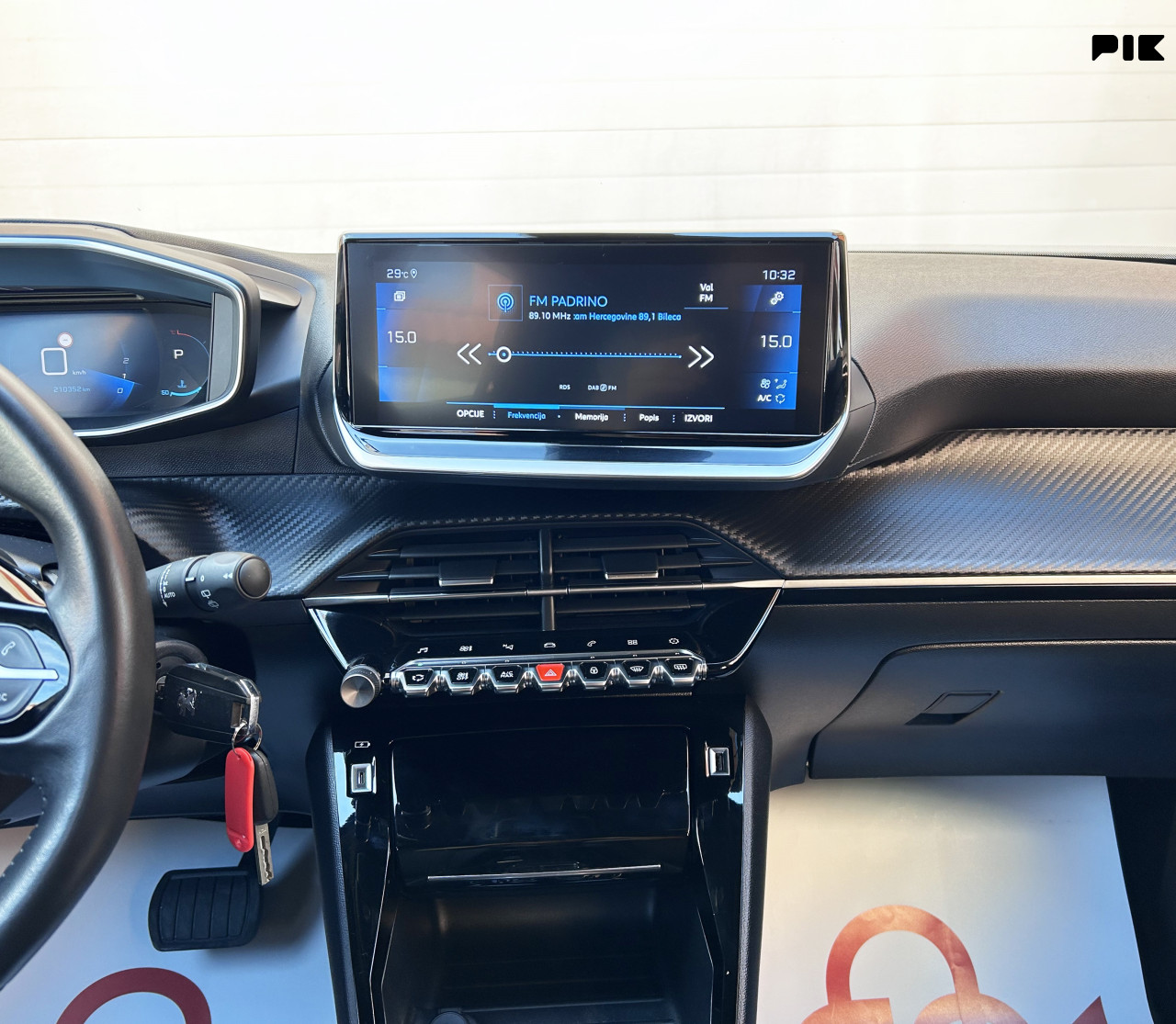 PEUGEOT 2008 1.5 HDI ALLURE AUTOMATIK 2023 lanac 8mm