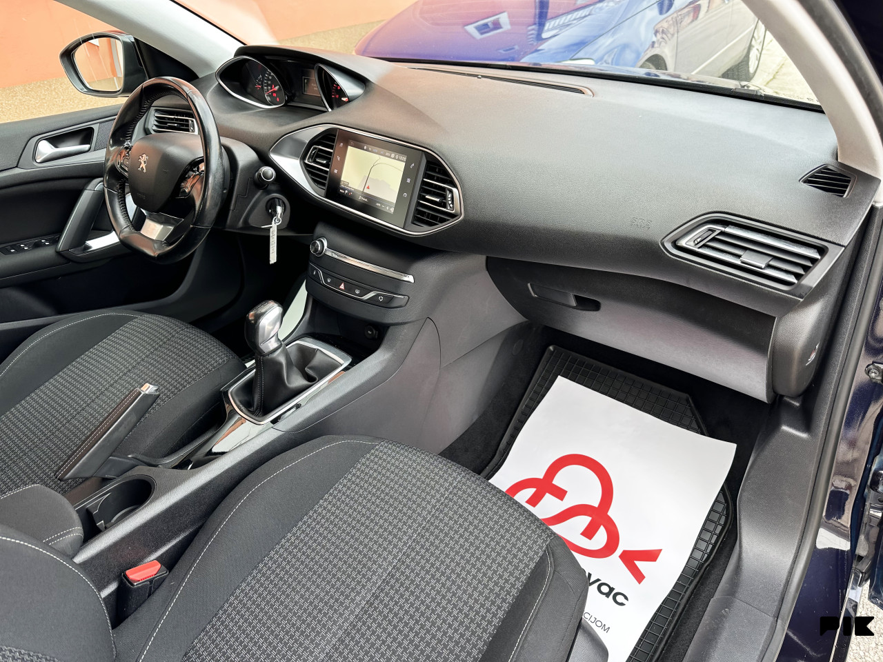 PEUGEOT 308 1.6 HDI