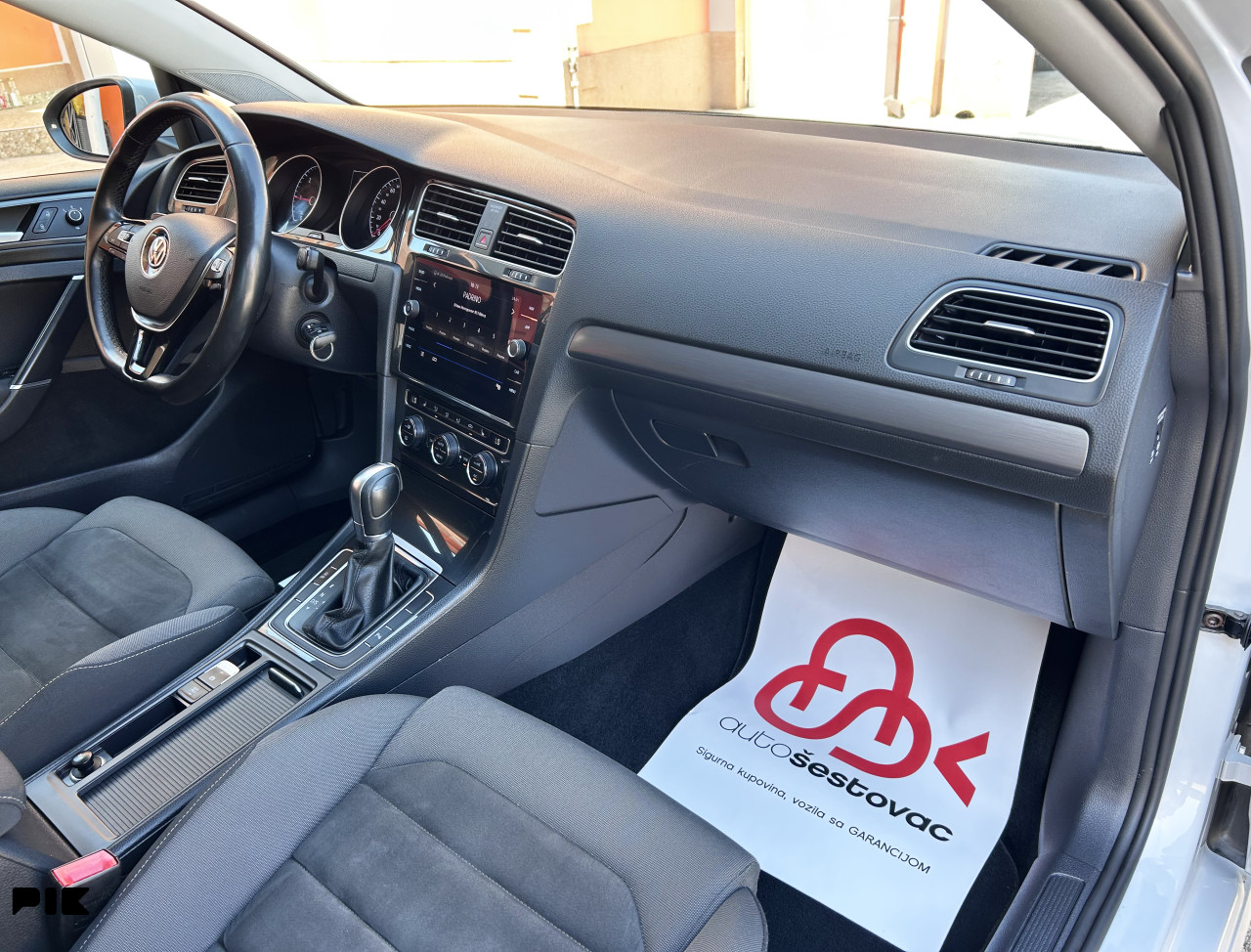 VOLKSWAGEN GOLF 7 1.6 TDI DSG AUTOMATIK MATRIX KAMERA