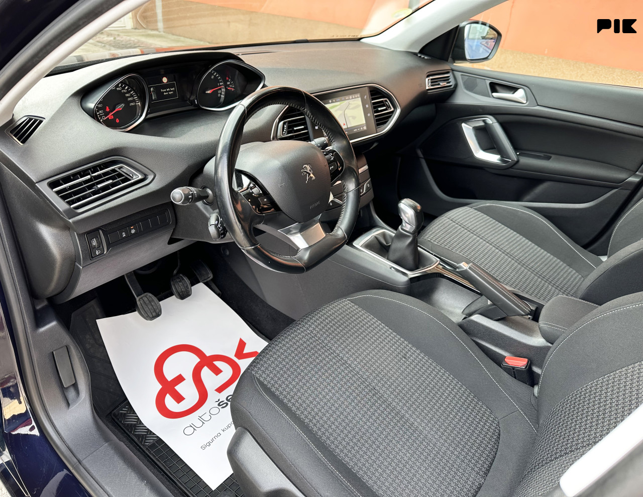 PEUGEOT 308 1.6 HDI