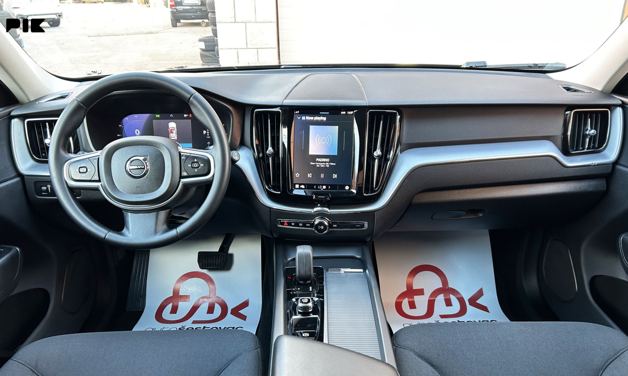 VOLVO XC60 2.0 B4 MOMENTUM PRO AUTOMATIK 2022