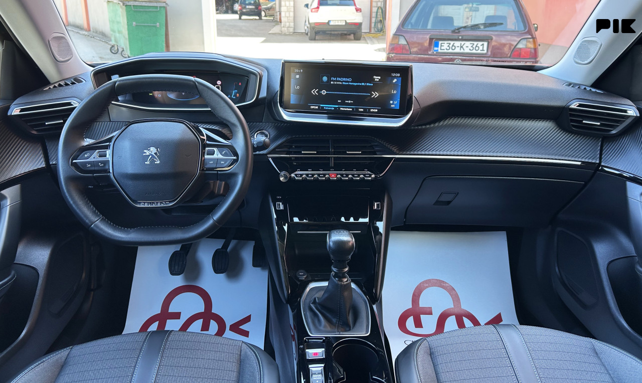 PEUGEOT 2008 1.5 HDI ALLURE