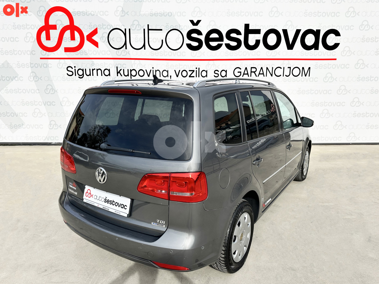 VOLKSWAGEN TOURAN 1.6 TDI HIGHLINE PANORAMA