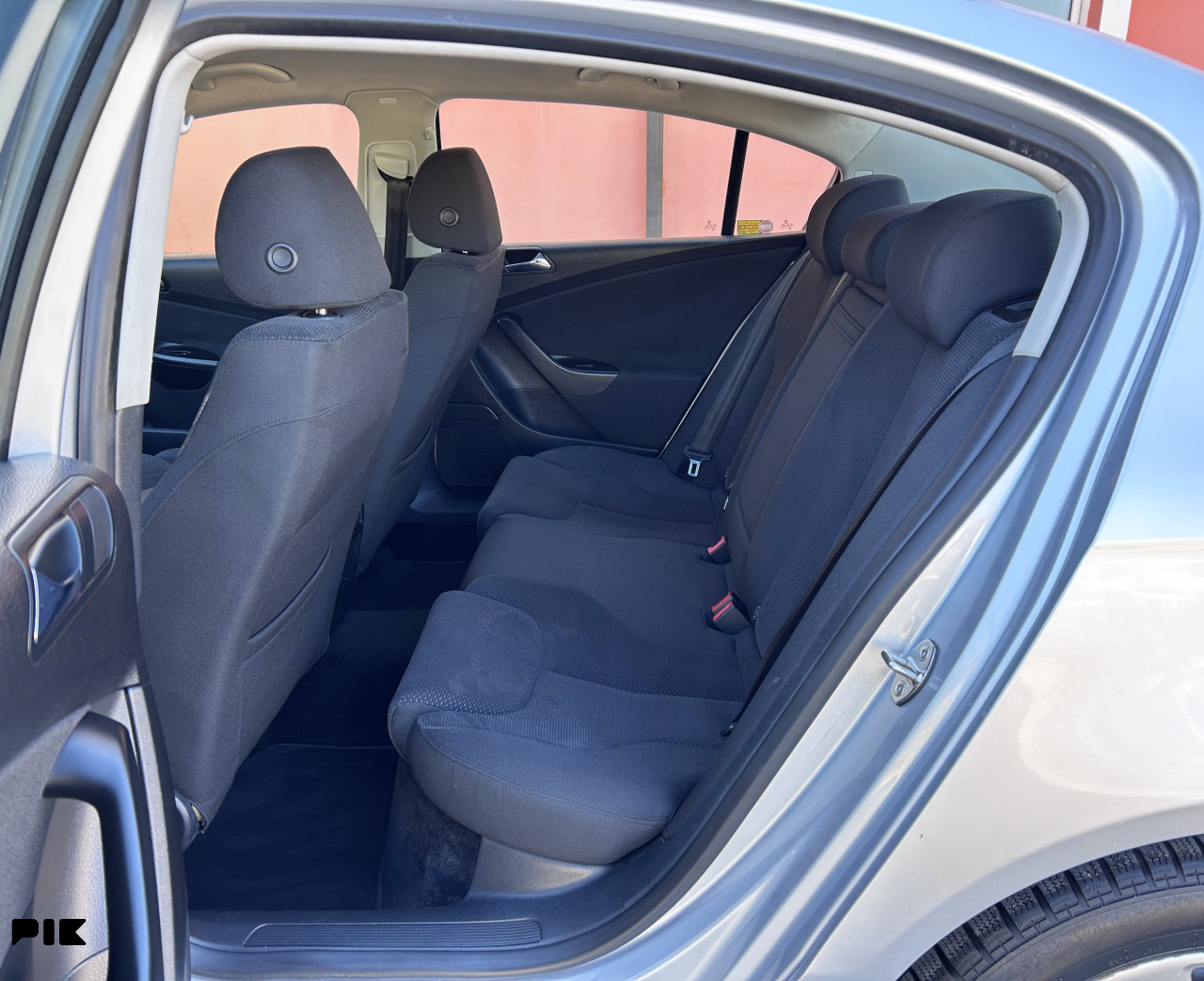 VOLKSWAGEN PASSAT 1.9 TDI