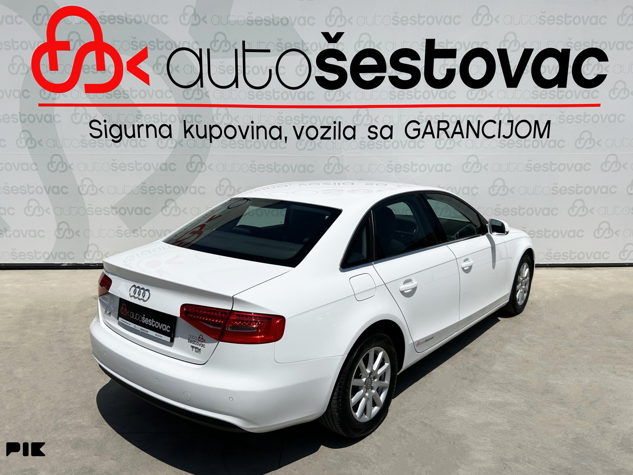 AUDI A4 2.0 TDI FACELIFT 8.5 LED AUTOMATIK