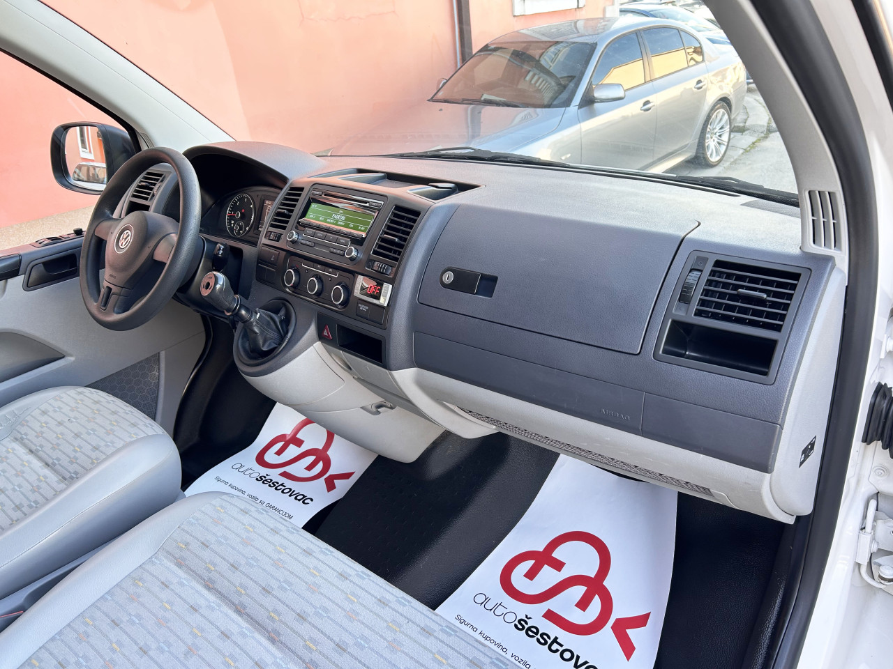 VOLKSWAGEN TRANSPORTER 2.0 TDI THERMOKING HLADNJAČA