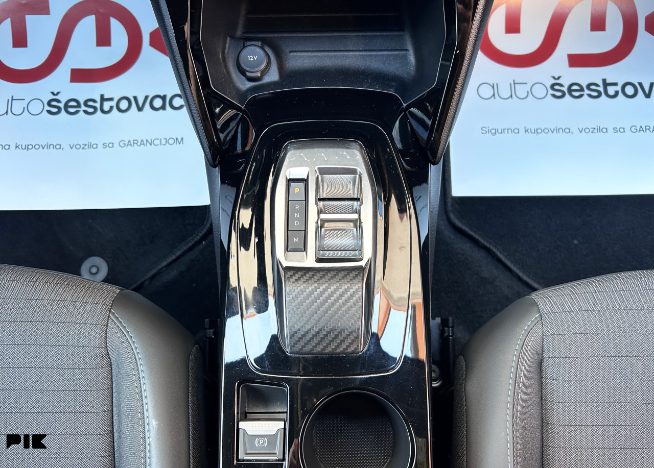 PEUGEOT 2008 1.5 HDI ALLURE AUTOMATIK 2023 lanac 8mm
