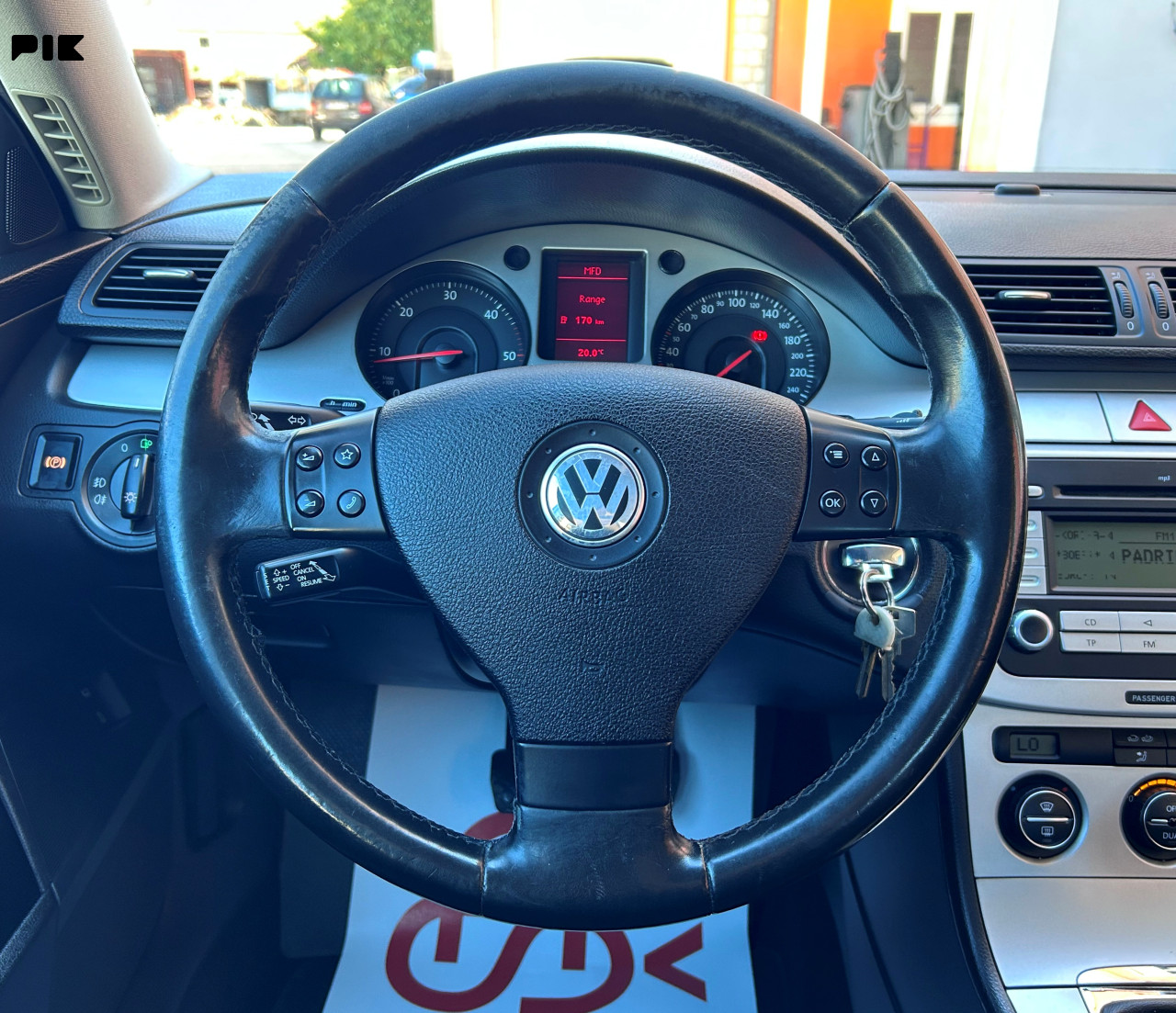 VOLKSWAGEN PASSAT 1.9 TDI