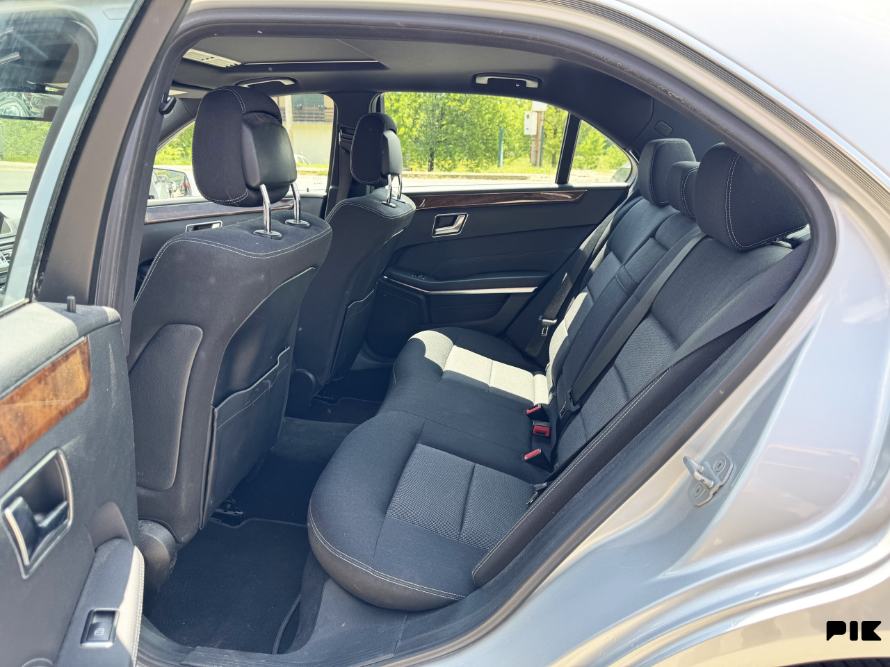 MERCEDES BENZ E 220 CDI REG. DO 04.2027.