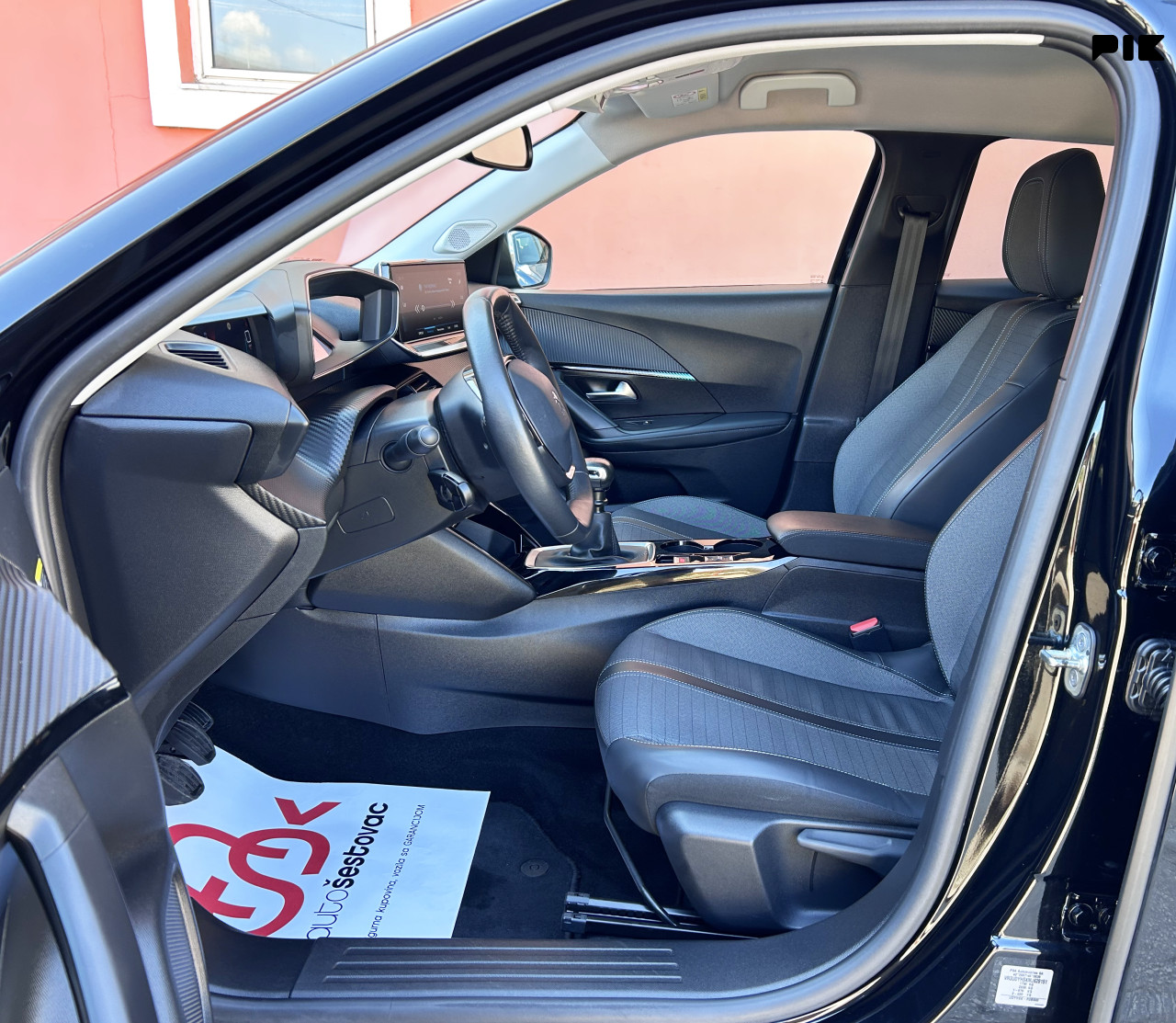 PEUGEOT 2008 1.5 HDI ALLURE
