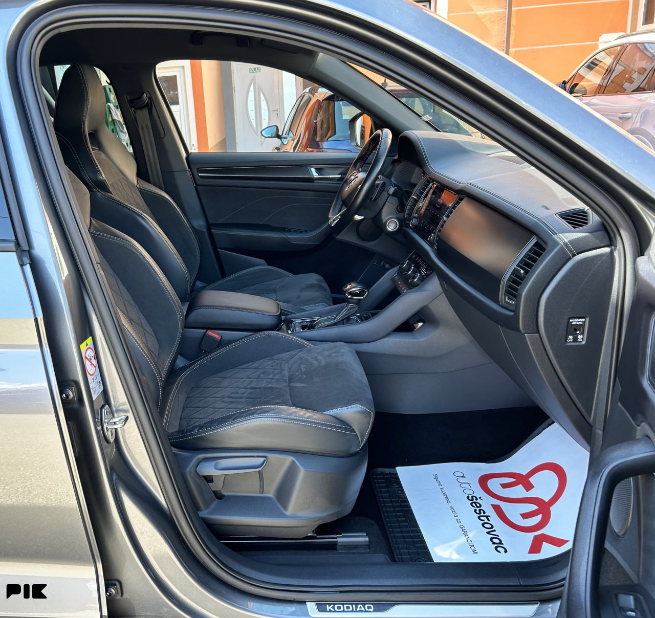 ŠKODA KODIAQ 2.0 TDI SPORTLINE DSG/VIRTUAL/KAMERA REG. DO 07.2027