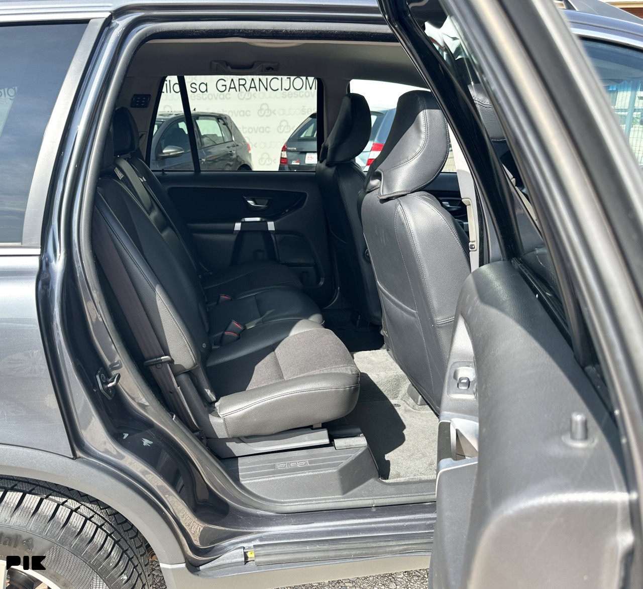 VOLVO XC90 2.4D AUTOMATIK 4X4