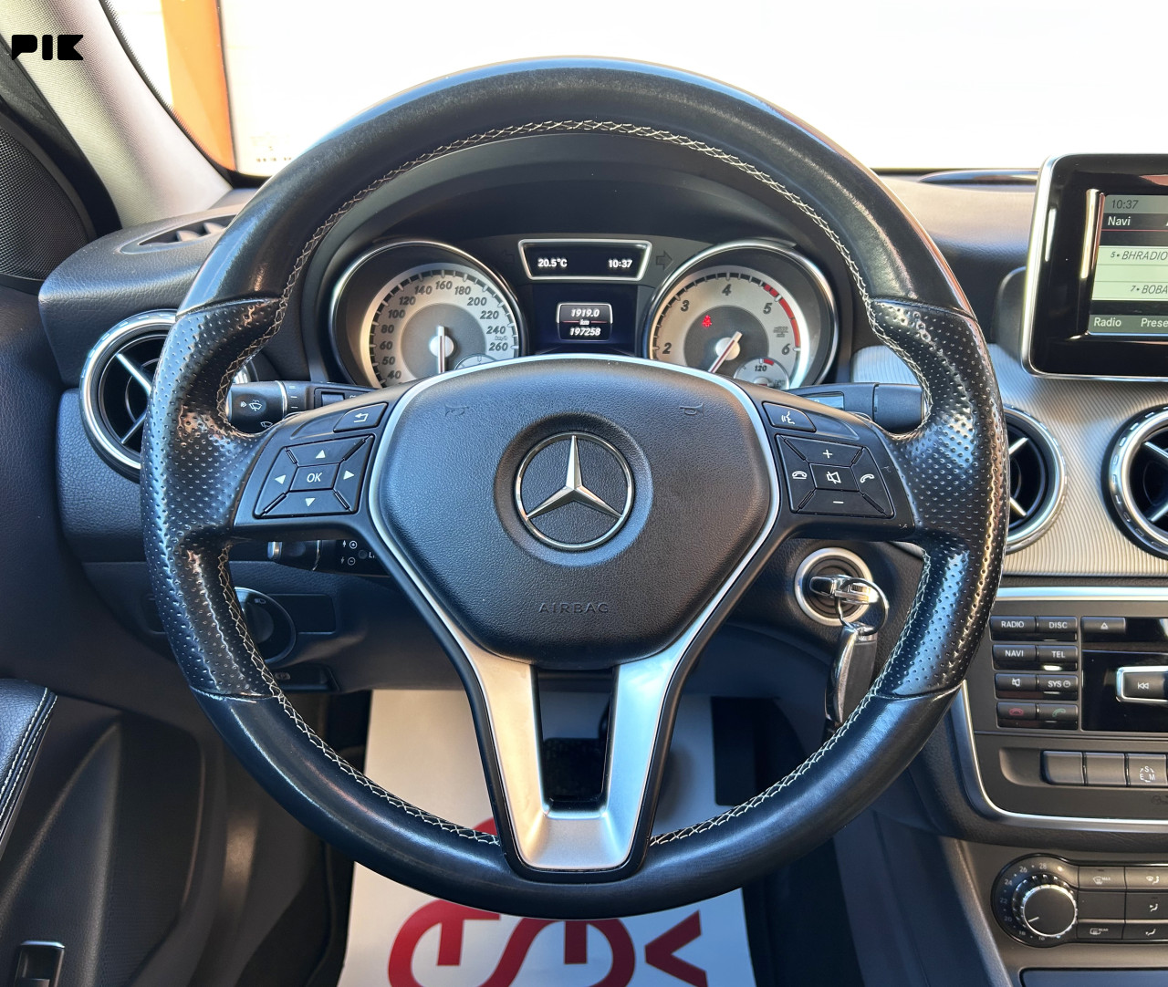 MERCEDES BENZ GLA 200 CDI AUTOMATIK REG. DO 09.2027