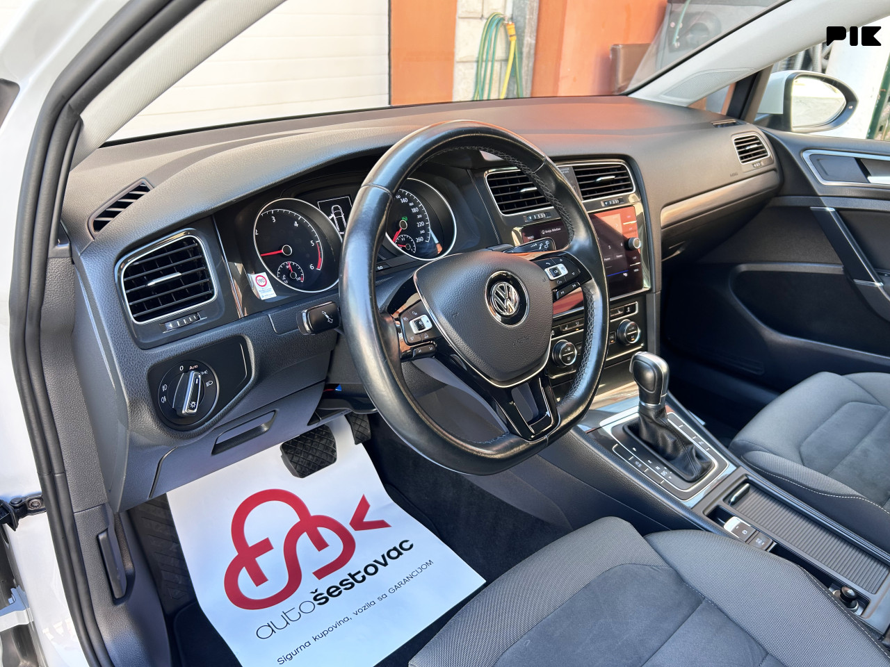 VOLKSWAGEN GOLF 7 1.6 TDI DSG AUTOMATIK MATRIX KAMERA