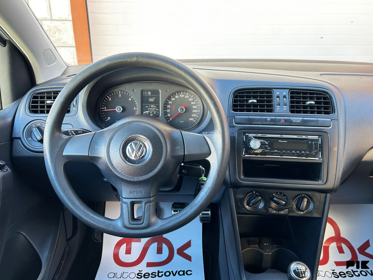 VOLKSWAGEN POLO 1.2 TDI