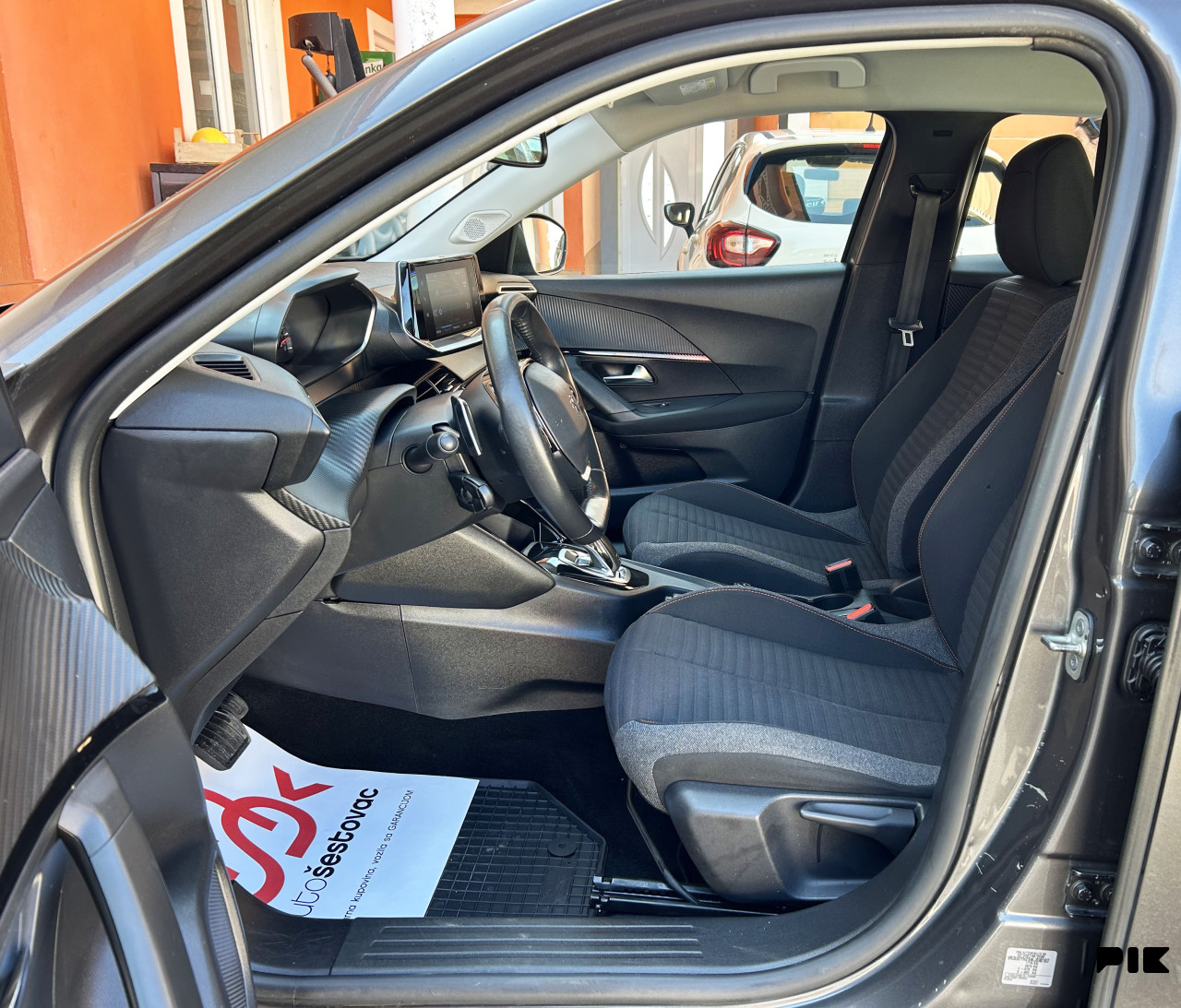 PEUGEOT 2008 1.5 HDI AUTOMATIK 2021