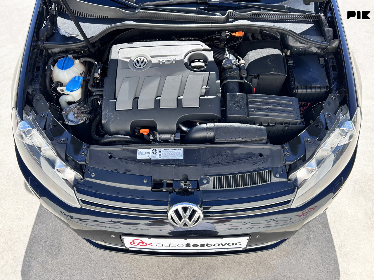 VOLKSWAGEN GOLF 1.6 TDI STYLE