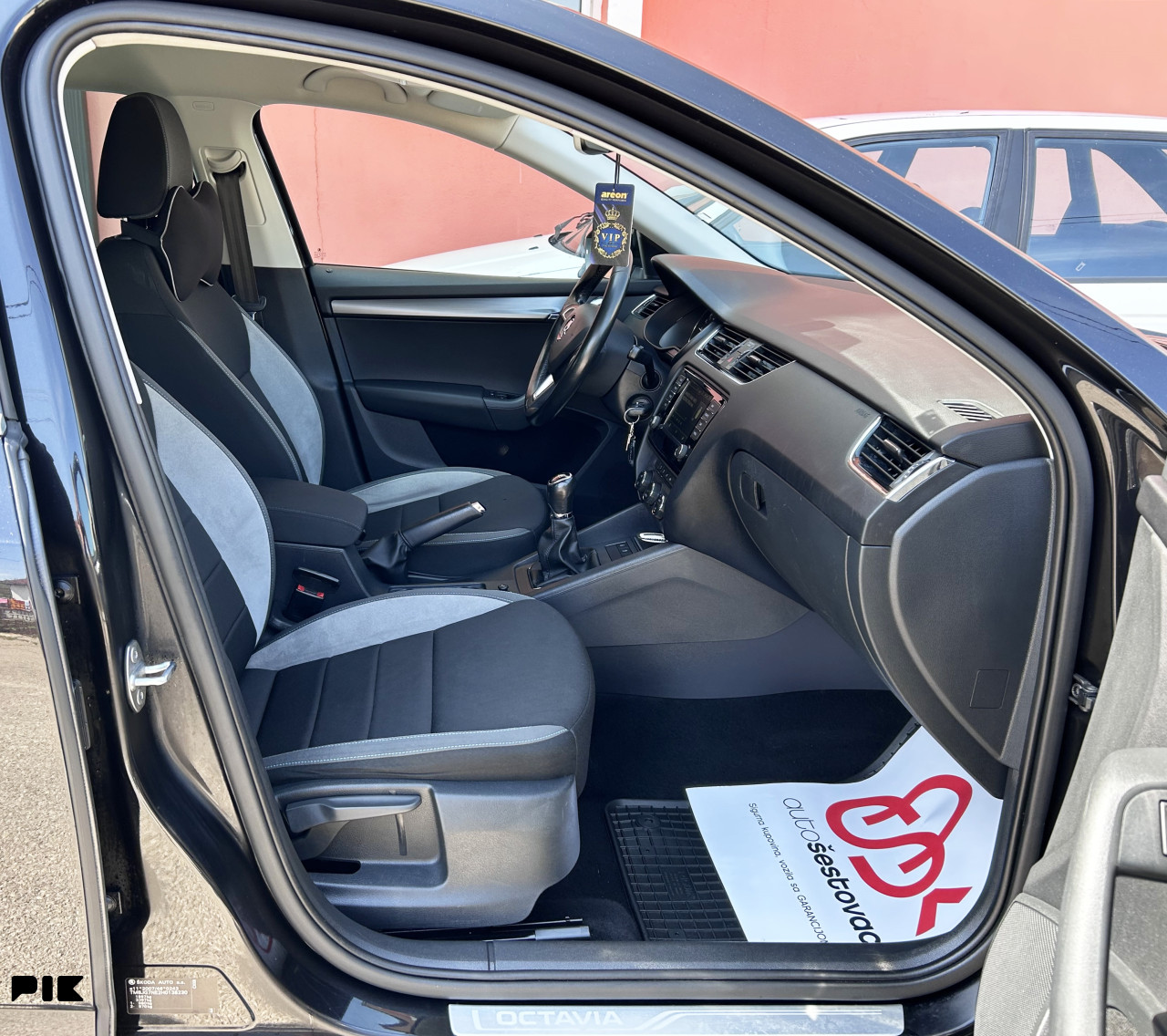 ŠKODA OCTAVIA 1.6 TDI REG. DO 05.2027