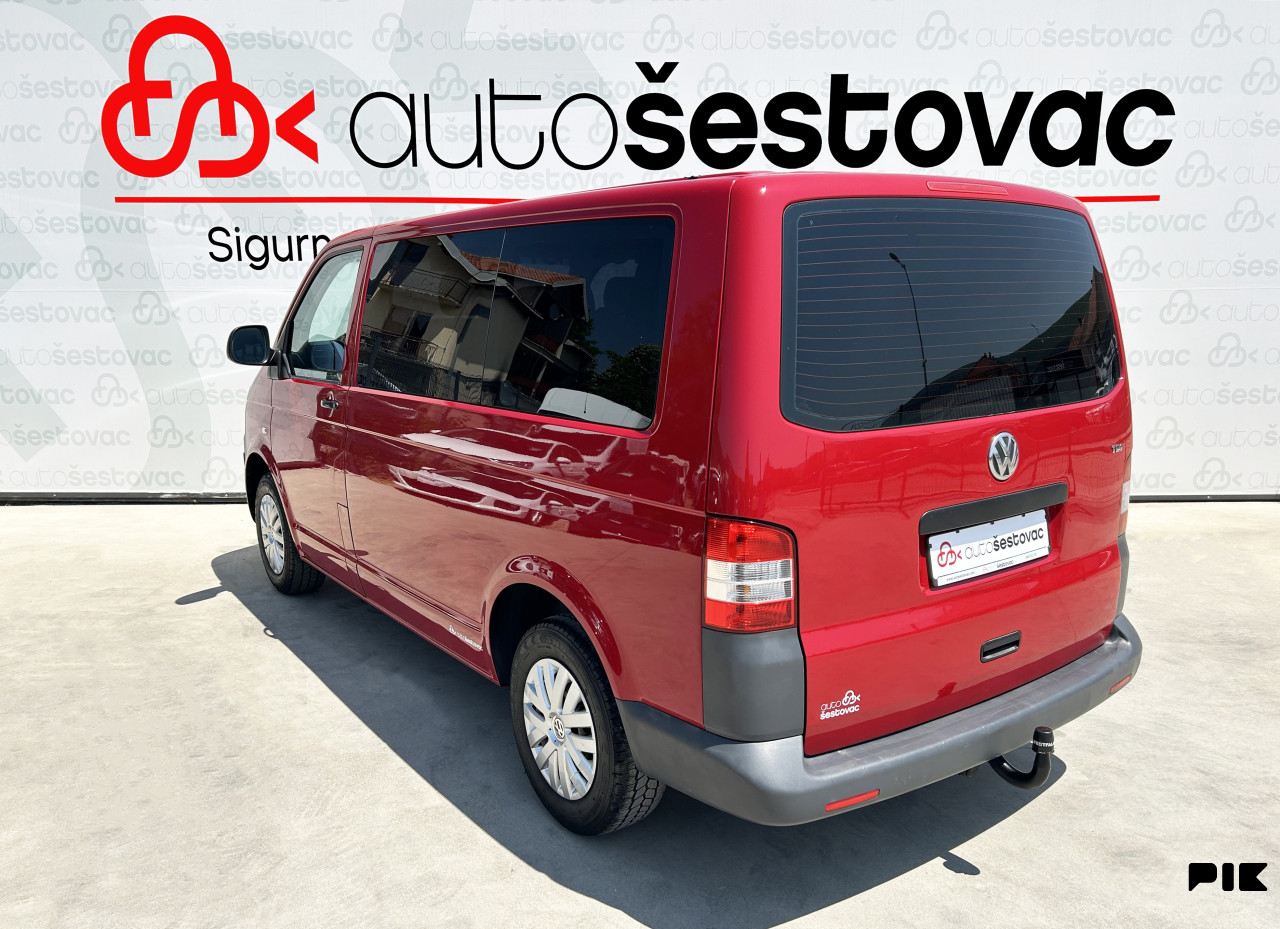 VOLKSWAGEN TRANSPORTER T5 2.0 TDI