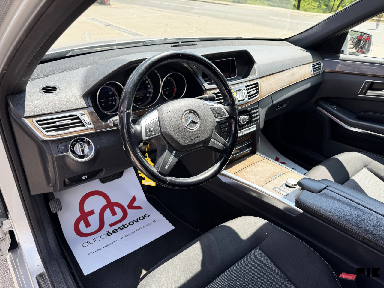 MERCEDES BENZ E 220 CDI REG. DO 04.2027.