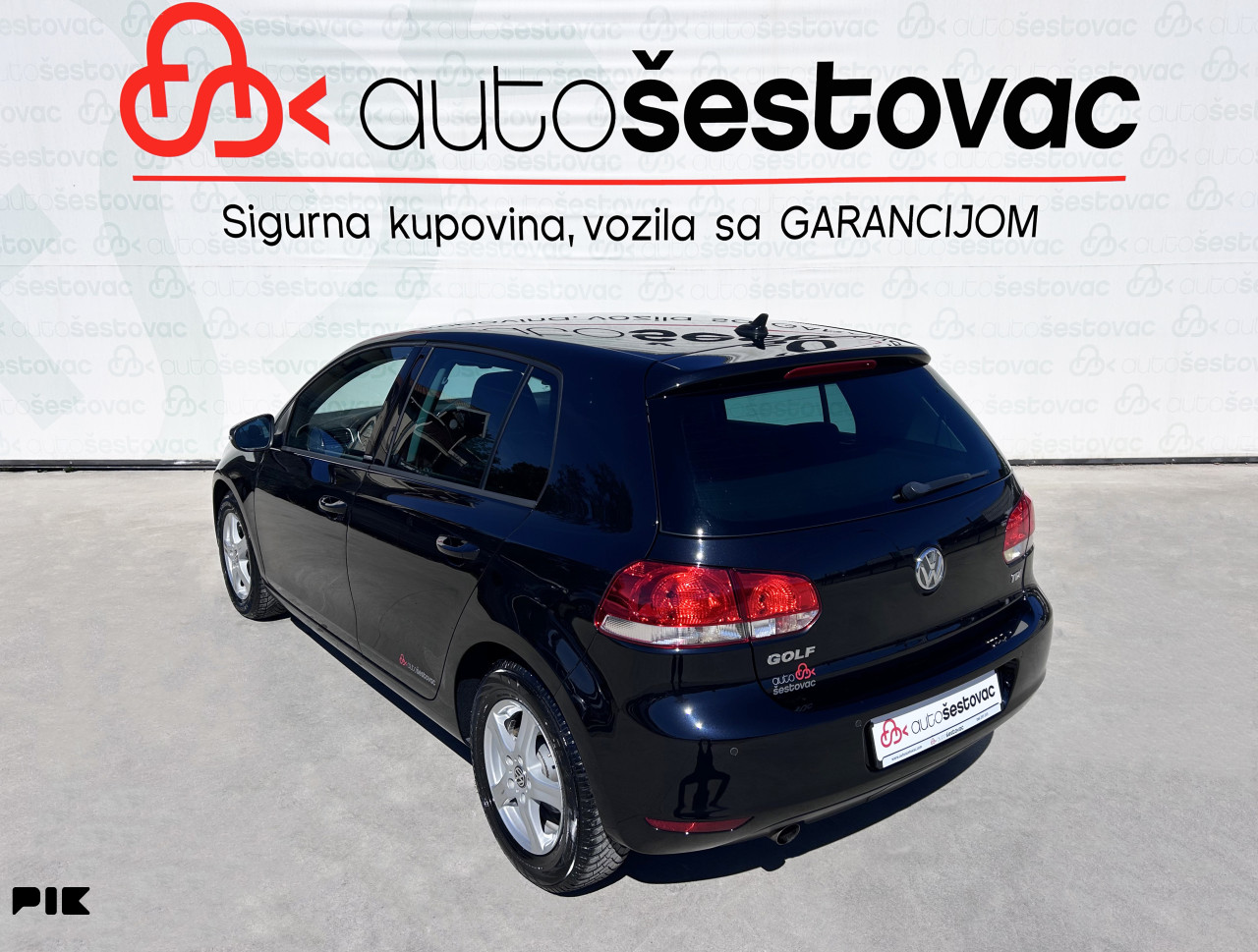 VOLKSWAGEN GOLF 1.6 TDI STYLE