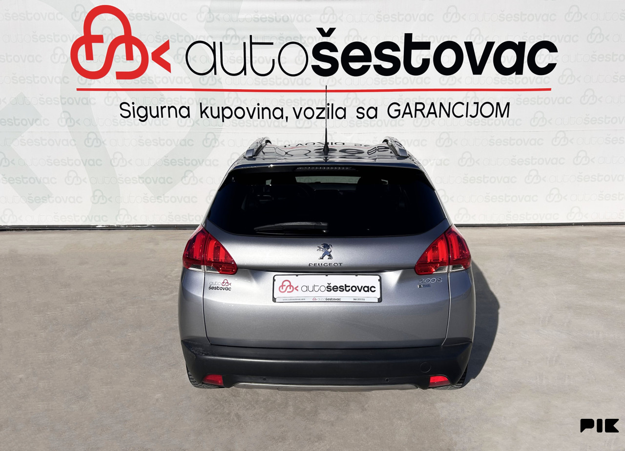 PEUGEOT 2008 1.2 e-THP STYLE