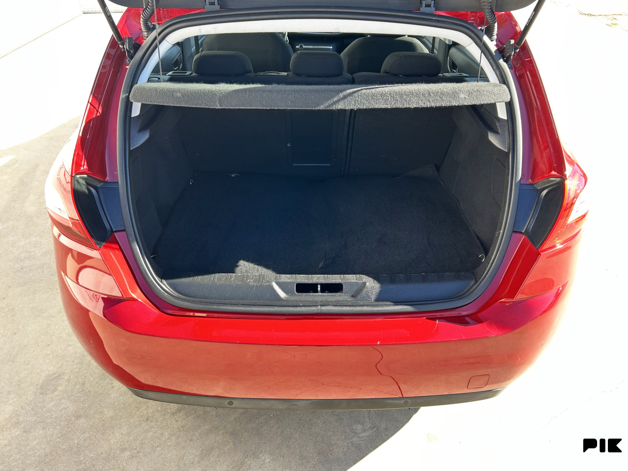 PEUGEOT 308 1.6 HDI REG. DO 10.2026