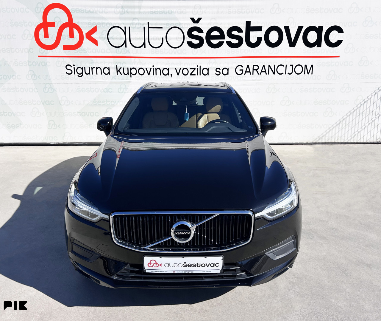 VOLVO XC60 D3 MOMENTUM