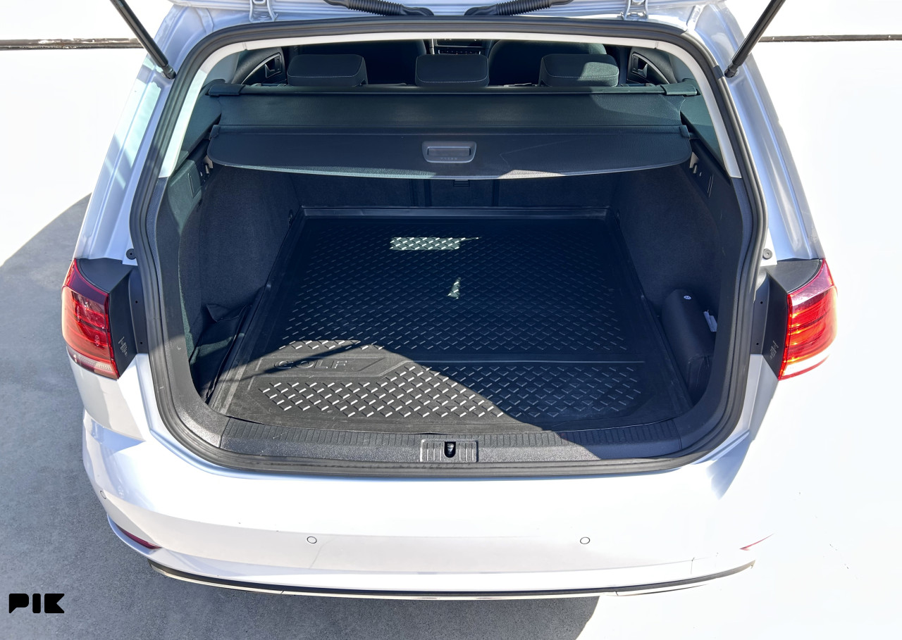 VOLKSWAGEN GOLF 7 1.6 TDI DSG AUTOMATIK MATRIX KAMERA