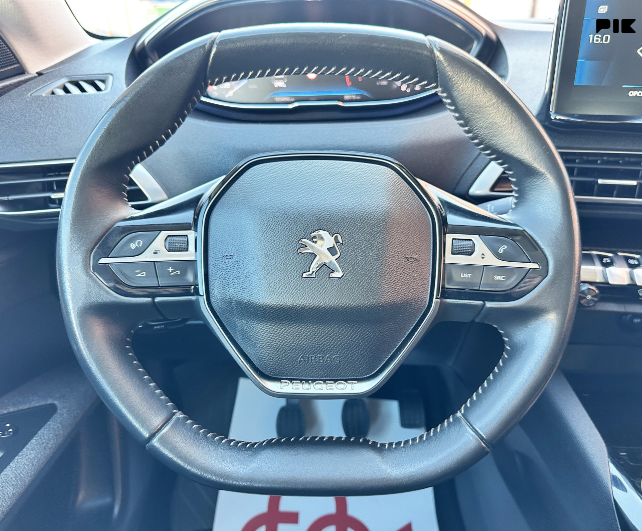 PEUGEOT 3008 1.5 HDI 2021