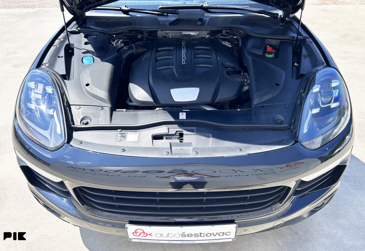PORSCHE CAYENNE 3.0 TDI AUTOMATIK