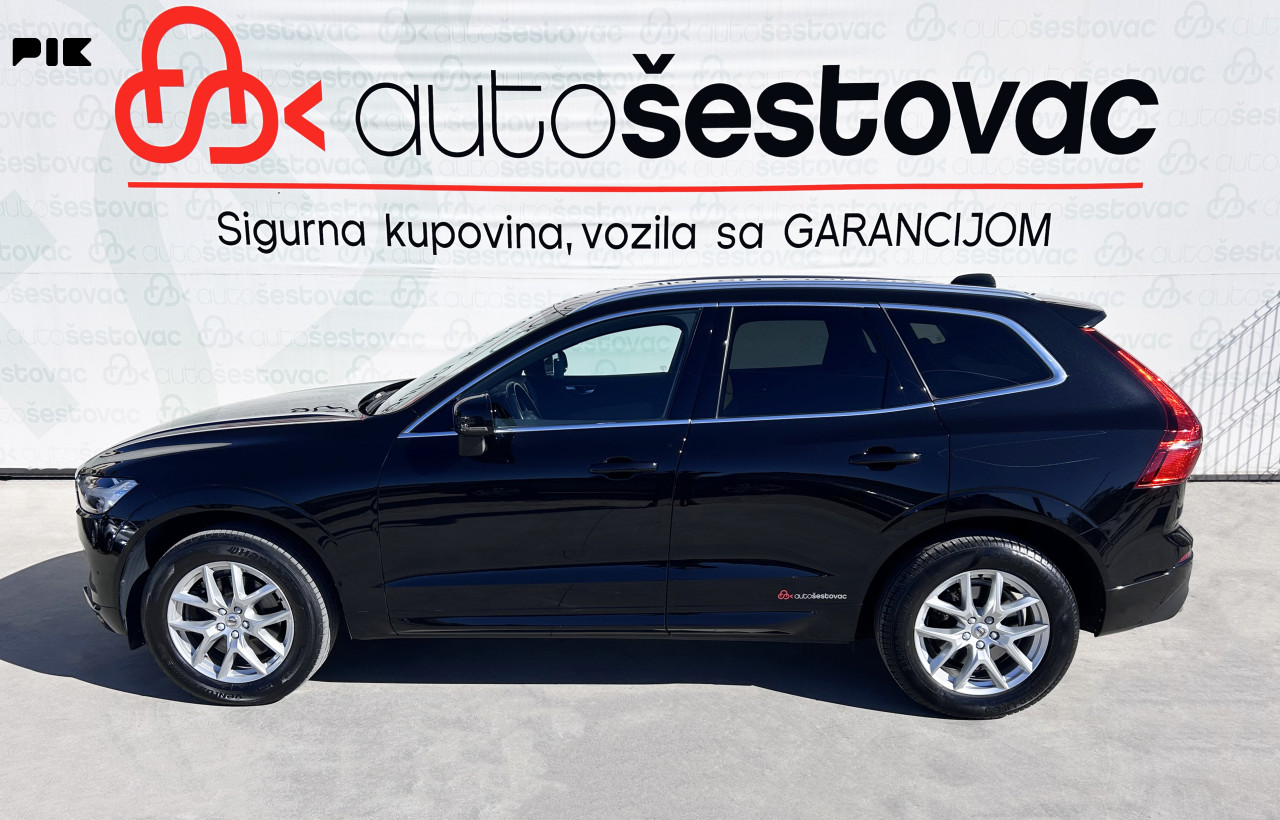 VOLVO XC60 D3 MOMENTUM