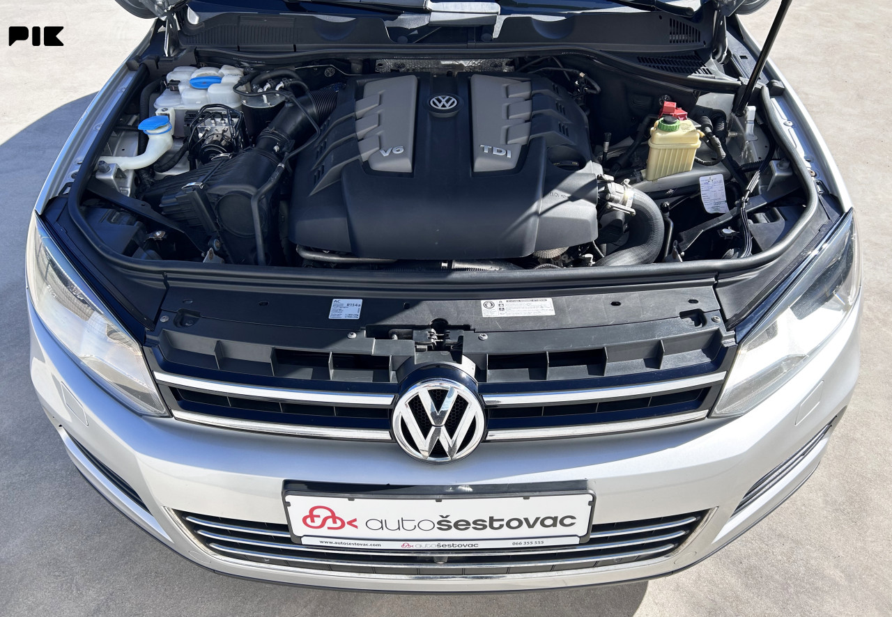 VOLKSWAGEN TOUAREG 3.0 TDI DSG AUTOMATIK