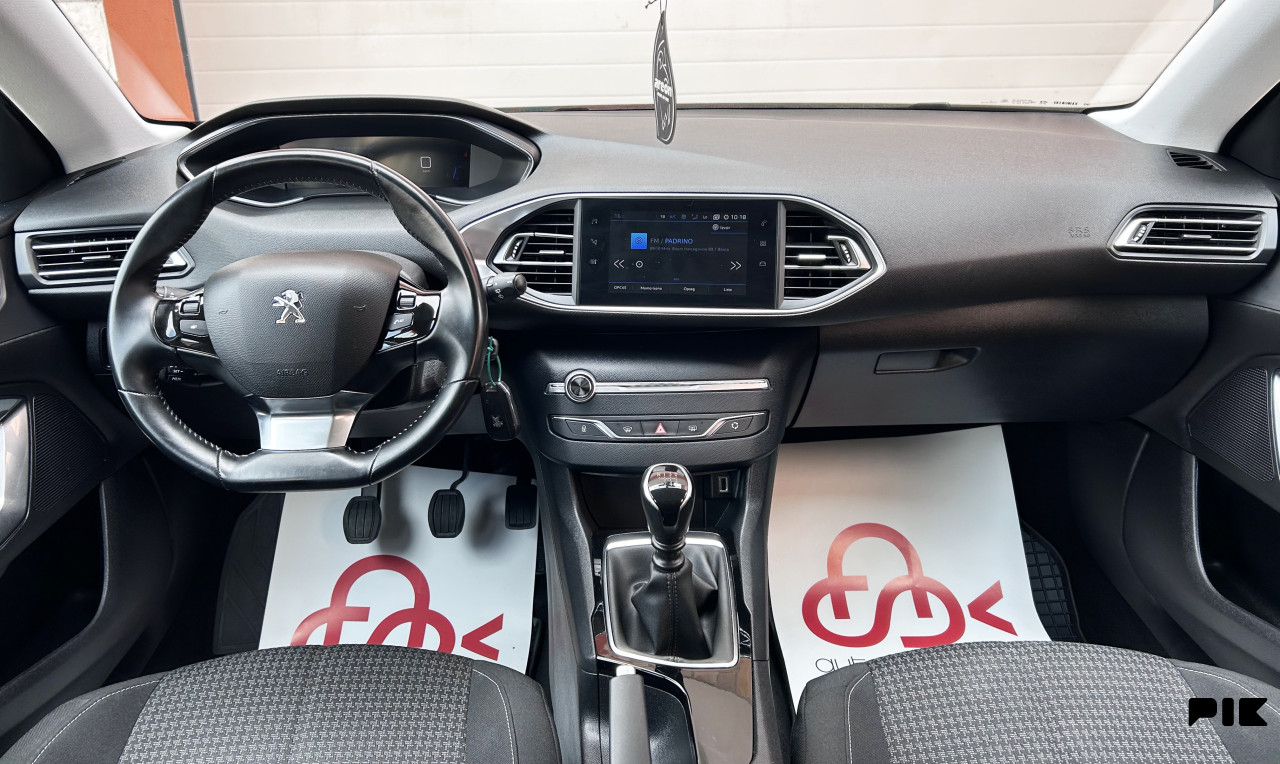 PEUGEOT 308 1.5 HDI 2021