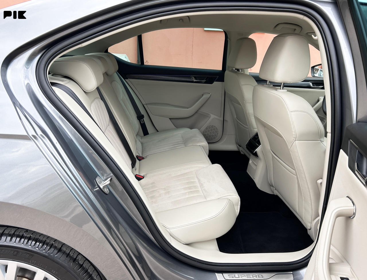 ŠKODA SUPERB 2.0 TDI STYLE DSG AUTOMATIK 2023