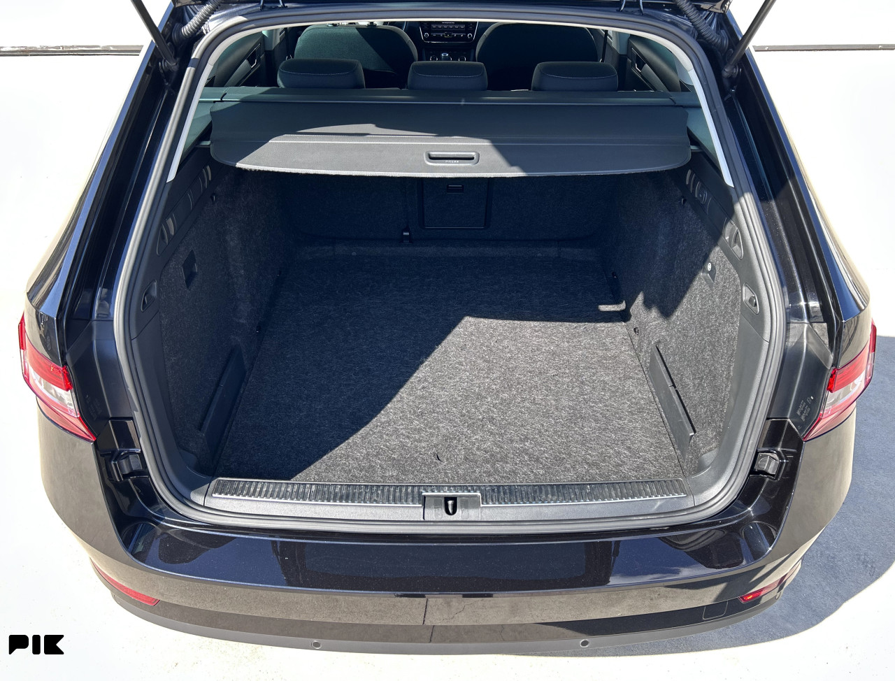 ŠKODA SUPERB 2.0 TDI EXECUTIVE DSG AUTOMATIK 2022