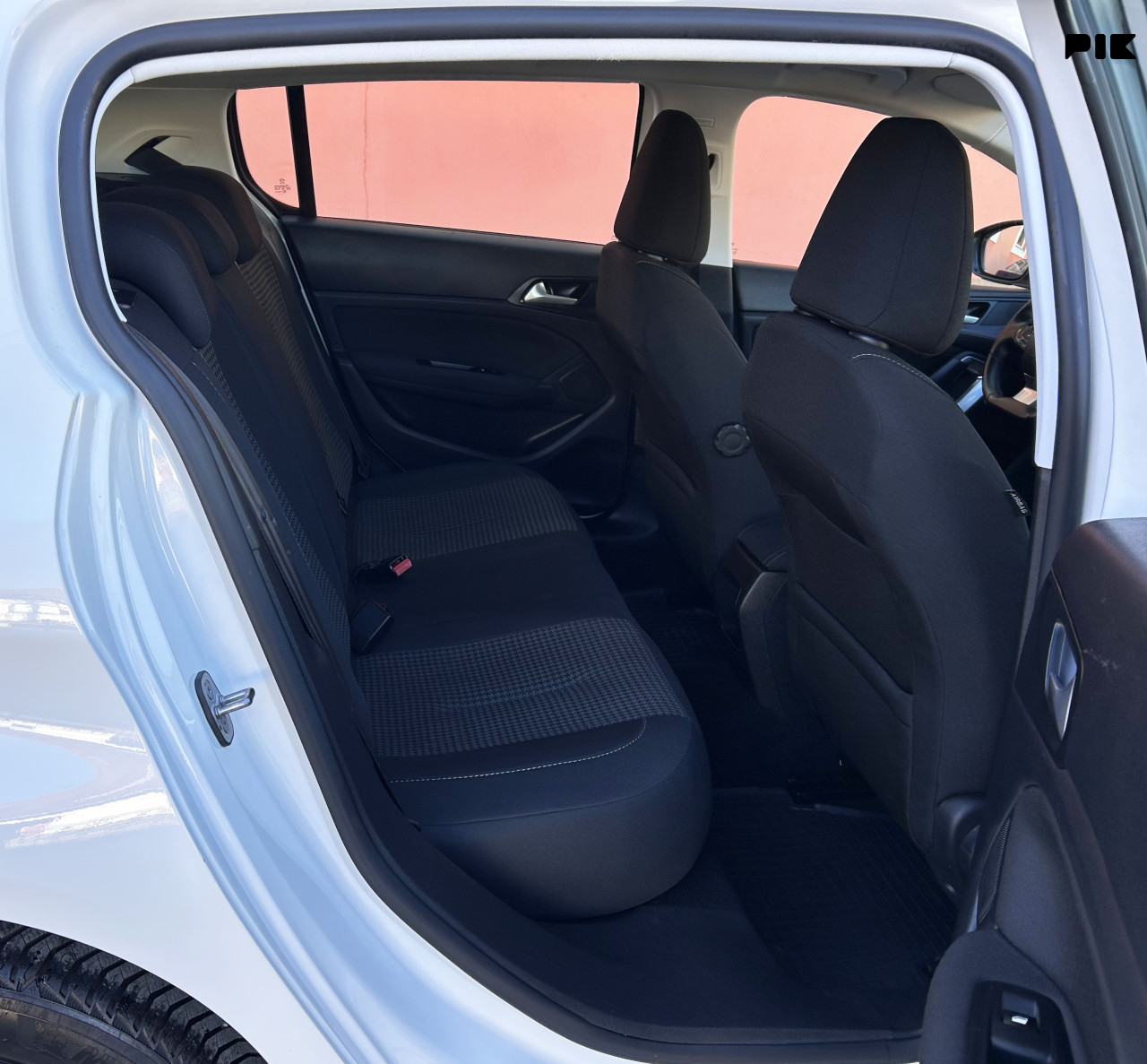 PEUGEOT 308 1.5 HDI VIRTUAL COCPIT FACELIFT 2021