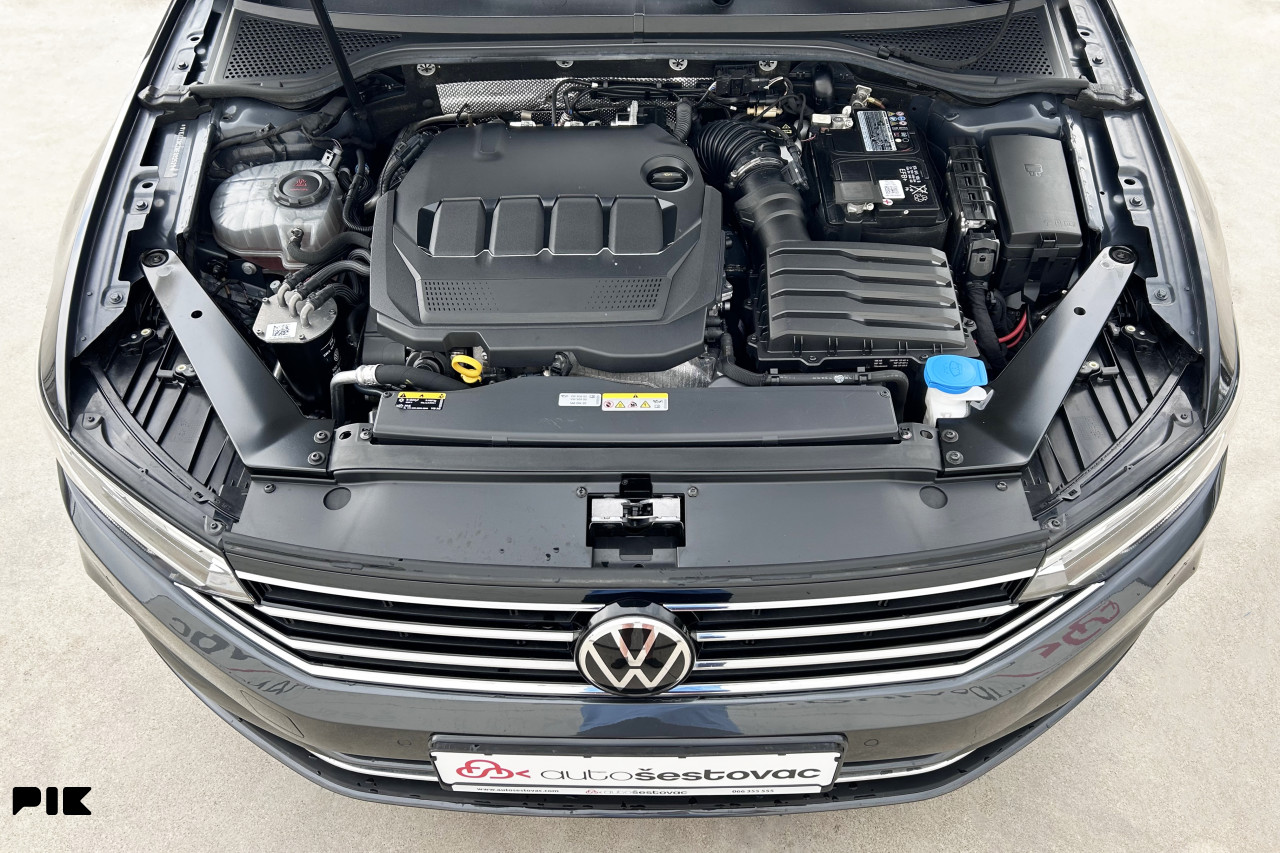 VOLKSWAGEN PASSAT FACELIFT 8.5 2.0 TDI 150KS DSG F1 AUTOMATIK
