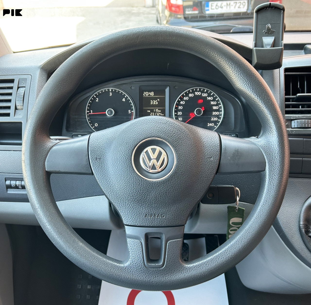 VOLKSWAGEN TRANSPORTER T5 2.0 TDI