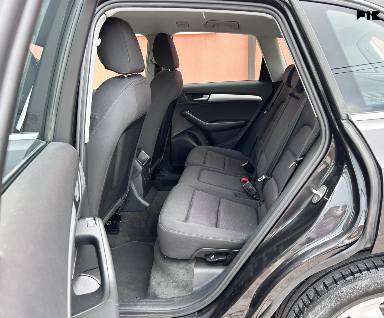 AUDI Q5 2.0 TDI