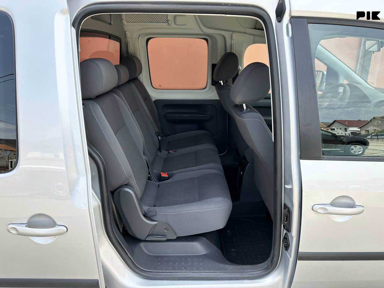 VOLKSWAGEN CADDY 1.6 TDI 2015