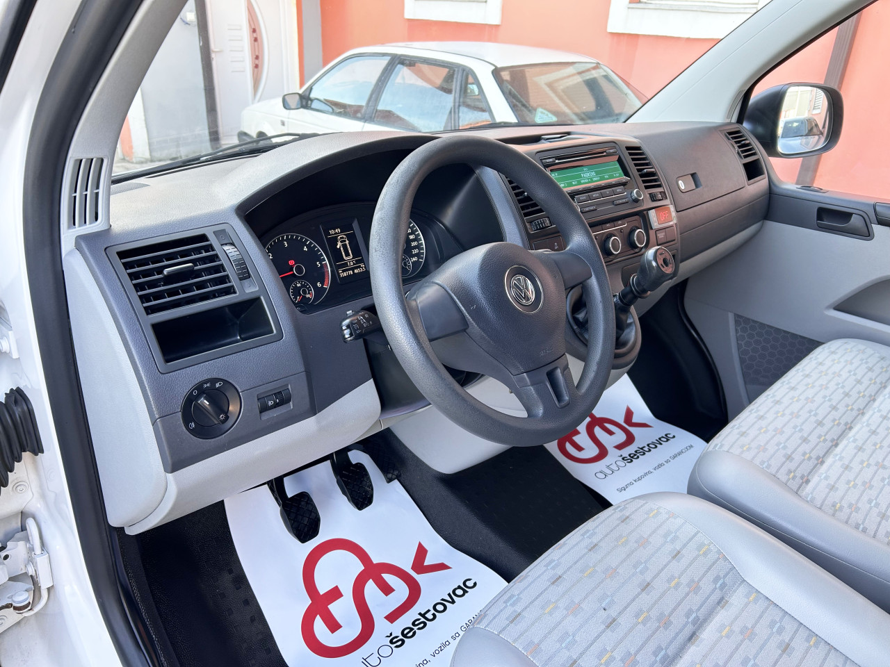 VOLKSWAGEN TRANSPORTER 2.0 TDI THERMOKING HLADNJAČA